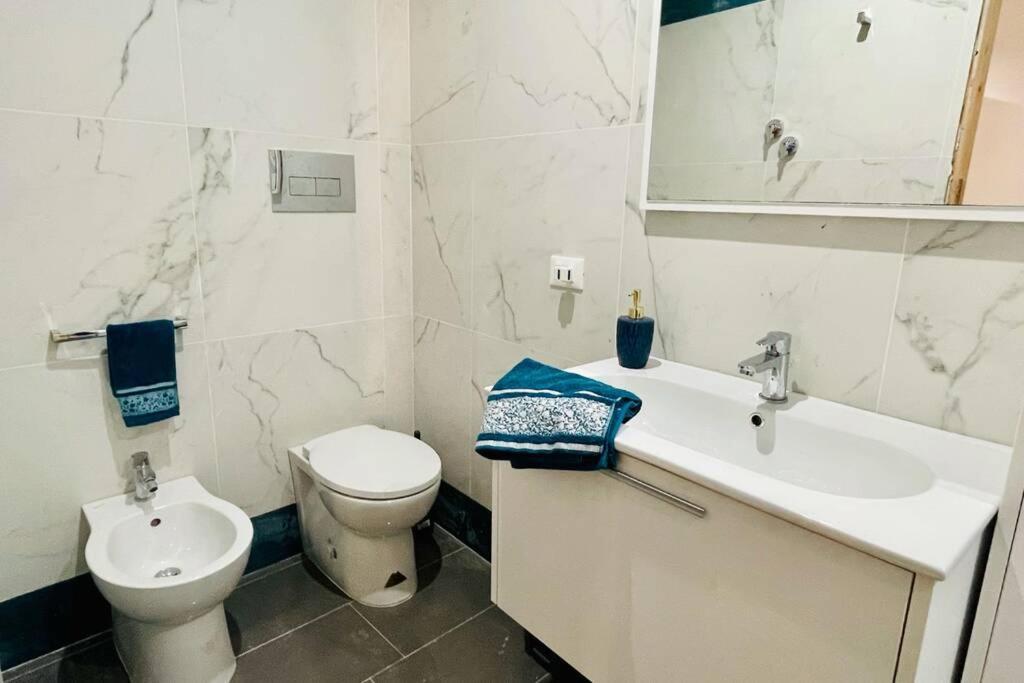 Trapani Centro Storico Apartment, Great Central Location! All New Furniture And Appliances! Eksteriør billede