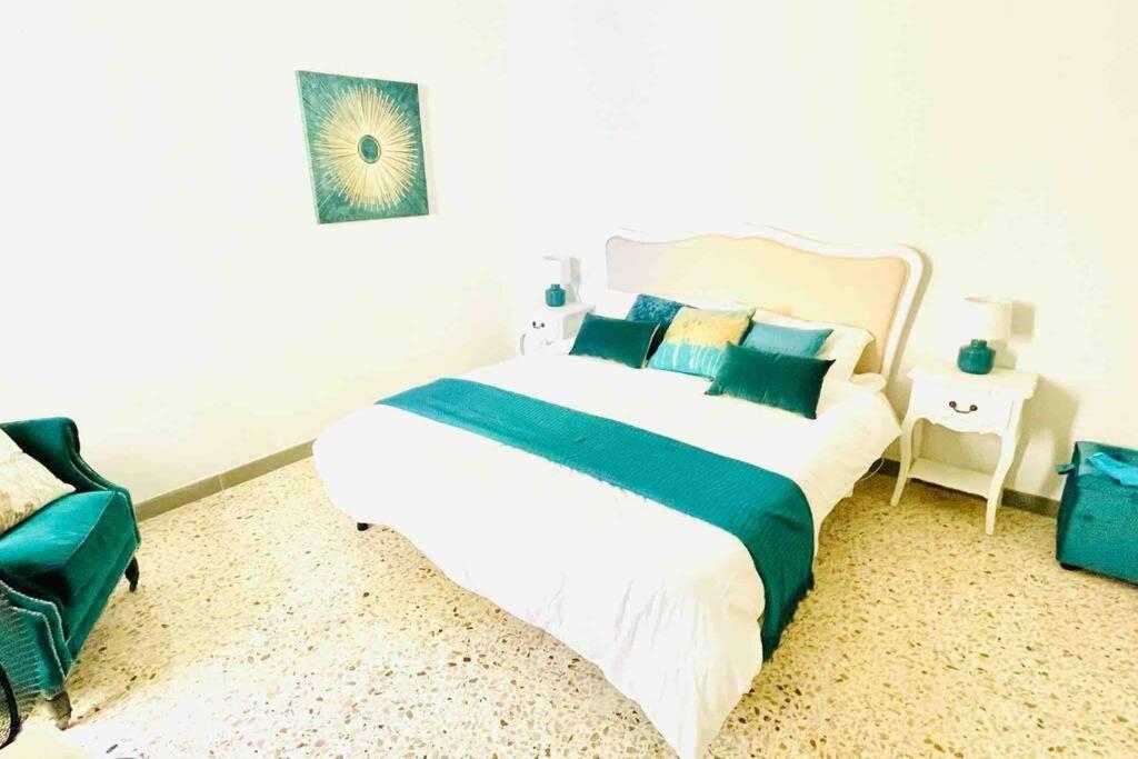 Trapani Centro Storico Apartment, Great Central Location! All New Furniture And Appliances! Eksteriør billede