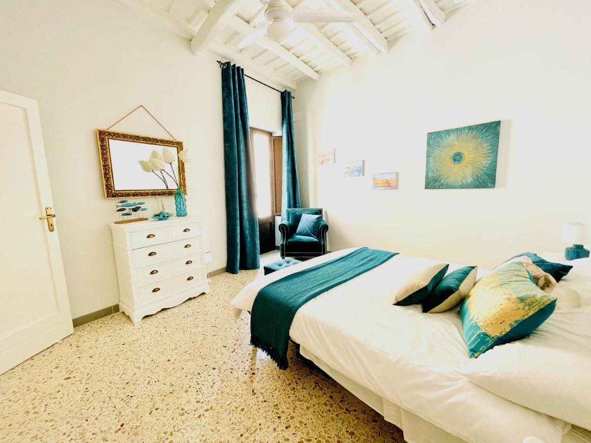 Trapani Centro Storico Apartment, Great Central Location! All New Furniture And Appliances! Eksteriør billede